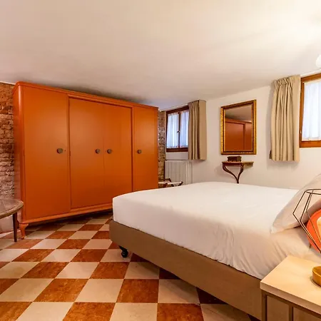 Appartement San Silvestro House à Venise Extérieur photo